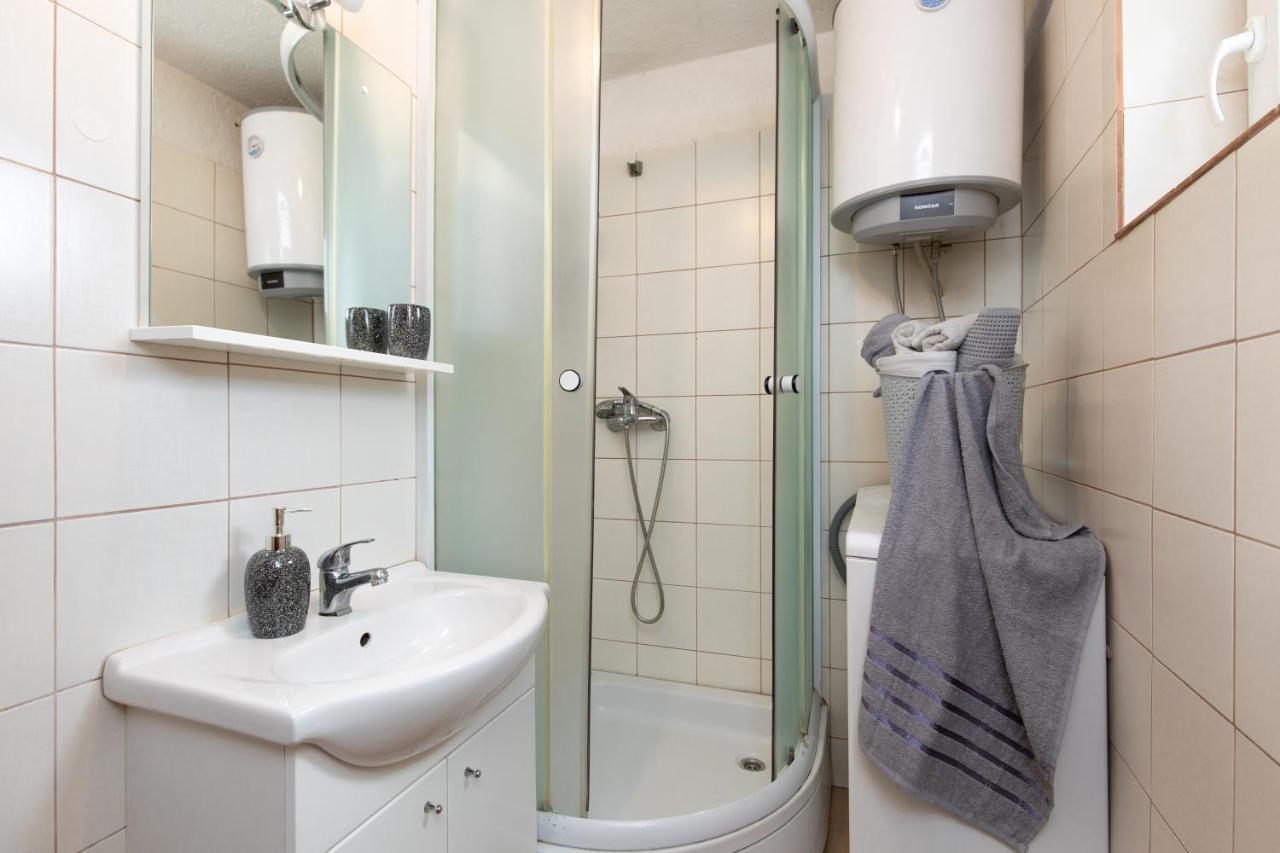 Apartman Umpa Омишаль Экстерьер фото