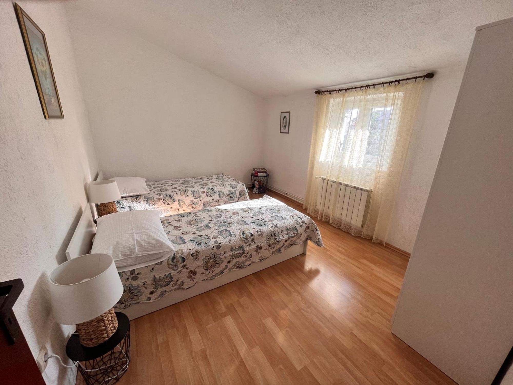 Apartman Umpa Омишаль Экстерьер фото
